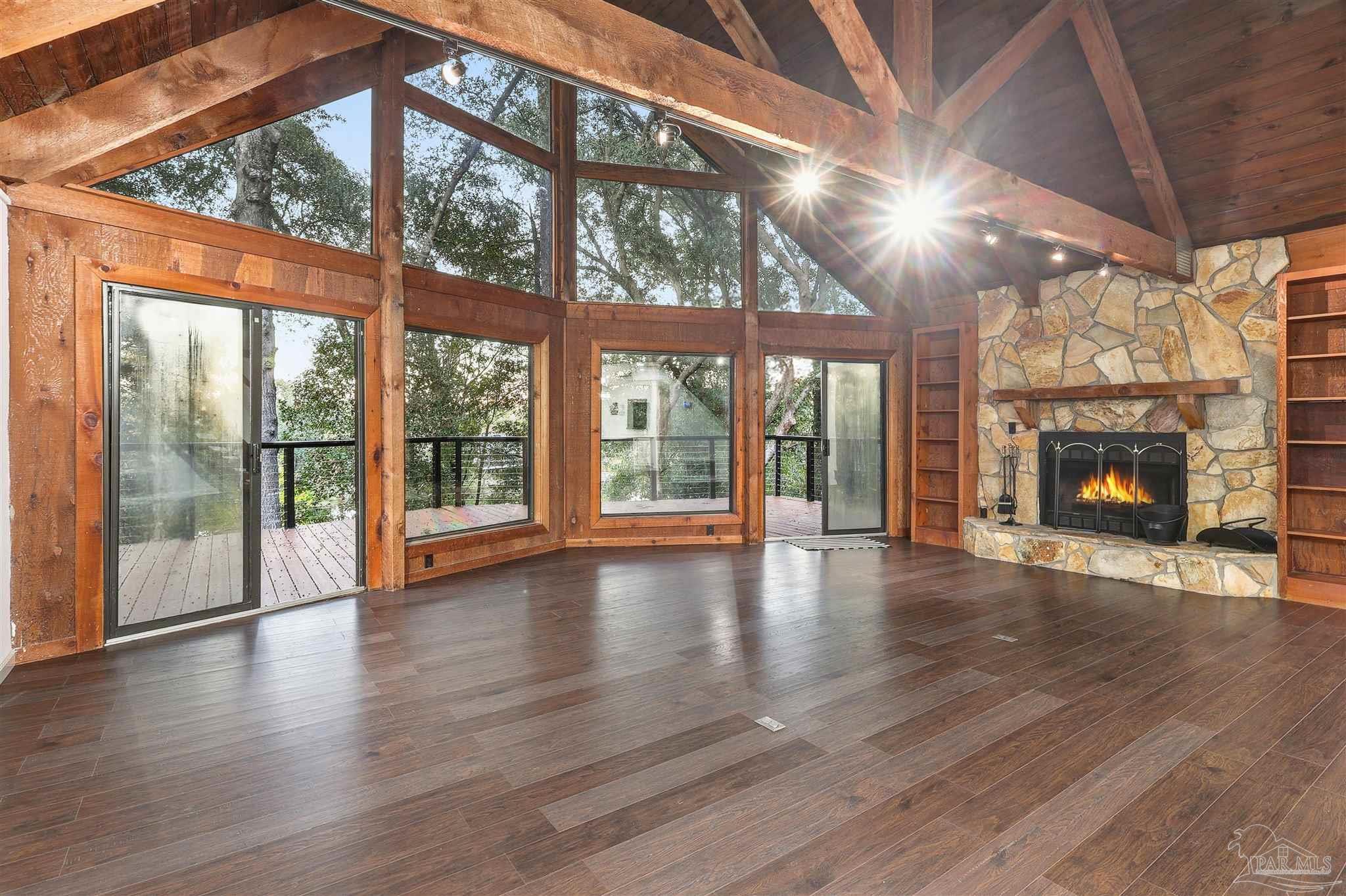 Milton, Florida, 32583, United States, 3 Bedrooms Bedrooms, ,4 BathroomsBathrooms,Residential,For Sale,1991354