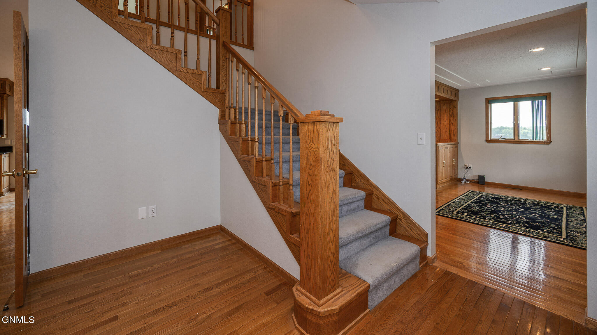 Center, North Dakota, 58530, United States, 4 Bedrooms Bedrooms, ,3 BathroomsBathrooms,Residential,For Sale,1982798