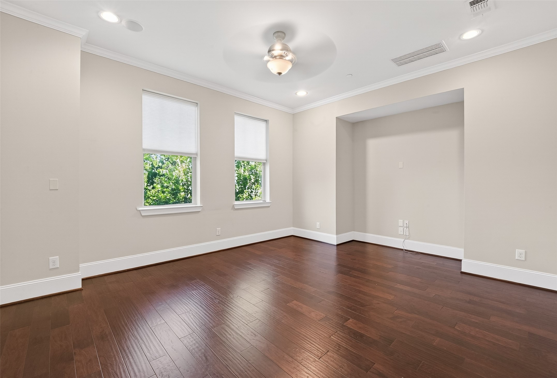  816 Yale Street C - 物件實景