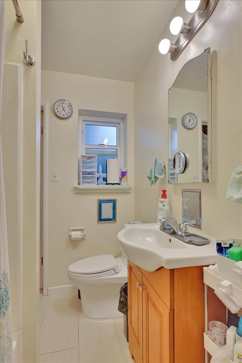 Sacramento, California, 95864, United States, ,Residential,For Sale,1989325