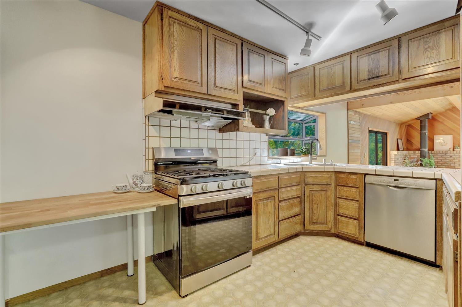 Nevada City, California, 95959, United States, 2 Bedrooms Bedrooms, ,2 BathroomsBathrooms,Residential,For Sale,1982530