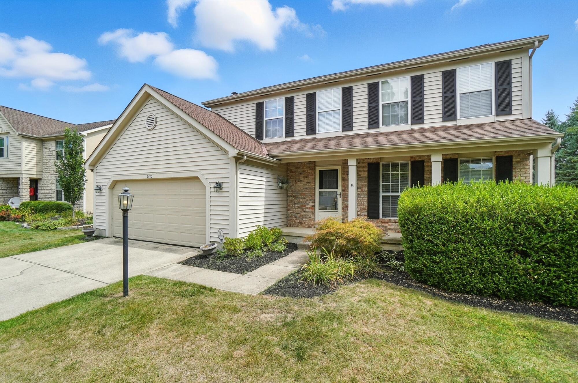Dublin, Ohio, 43016, United States, 4 Bedrooms Bedrooms, ,3 BathroomsBathrooms,Residential,For Sale,1940366
