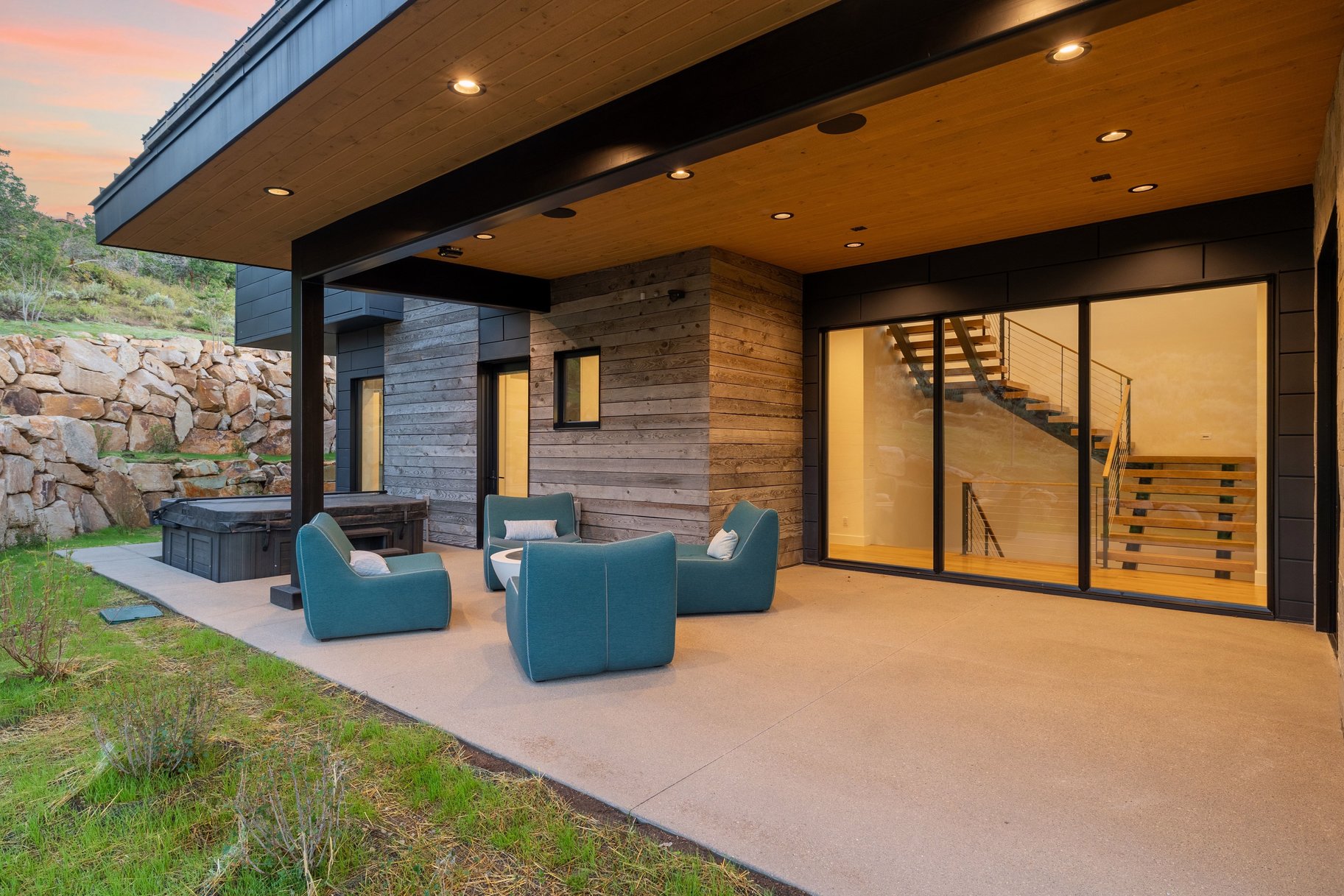  Modern Mountain Living, Elevated by Design - 物件實景