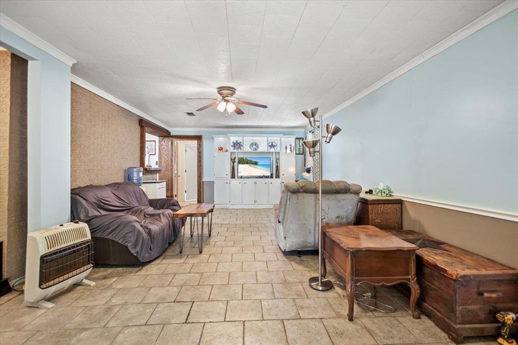 Timpson, Texas, 75975, United States, 3 Bedrooms Bedrooms, ,2 BathroomsBathrooms,Residential,For Sale,2000555