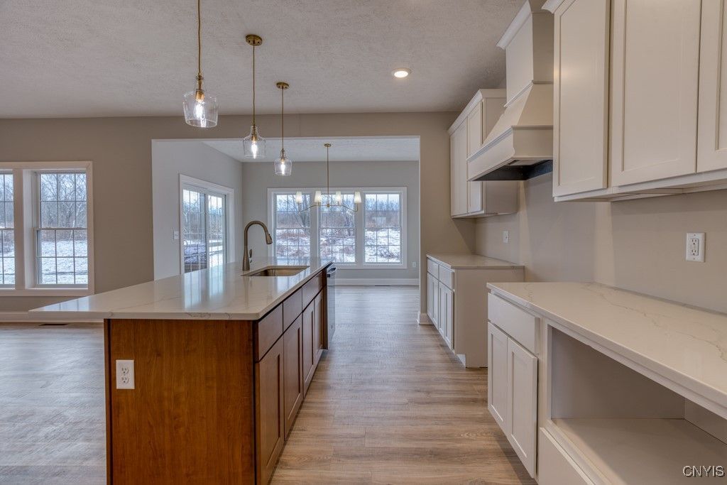Baldwinsville, New York, 13027, United States, 4 Bedrooms Bedrooms, ,3 BathroomsBathrooms,Residential,For Sale,1906814