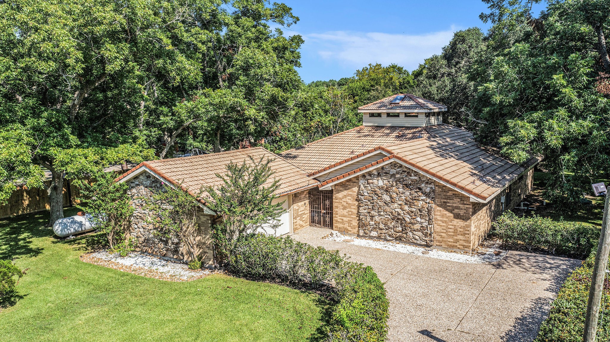 Crosby, Texas, 77532, United States, 3 Bedrooms Bedrooms, ,3 BathroomsBathrooms,Residential,For Sale,1926287