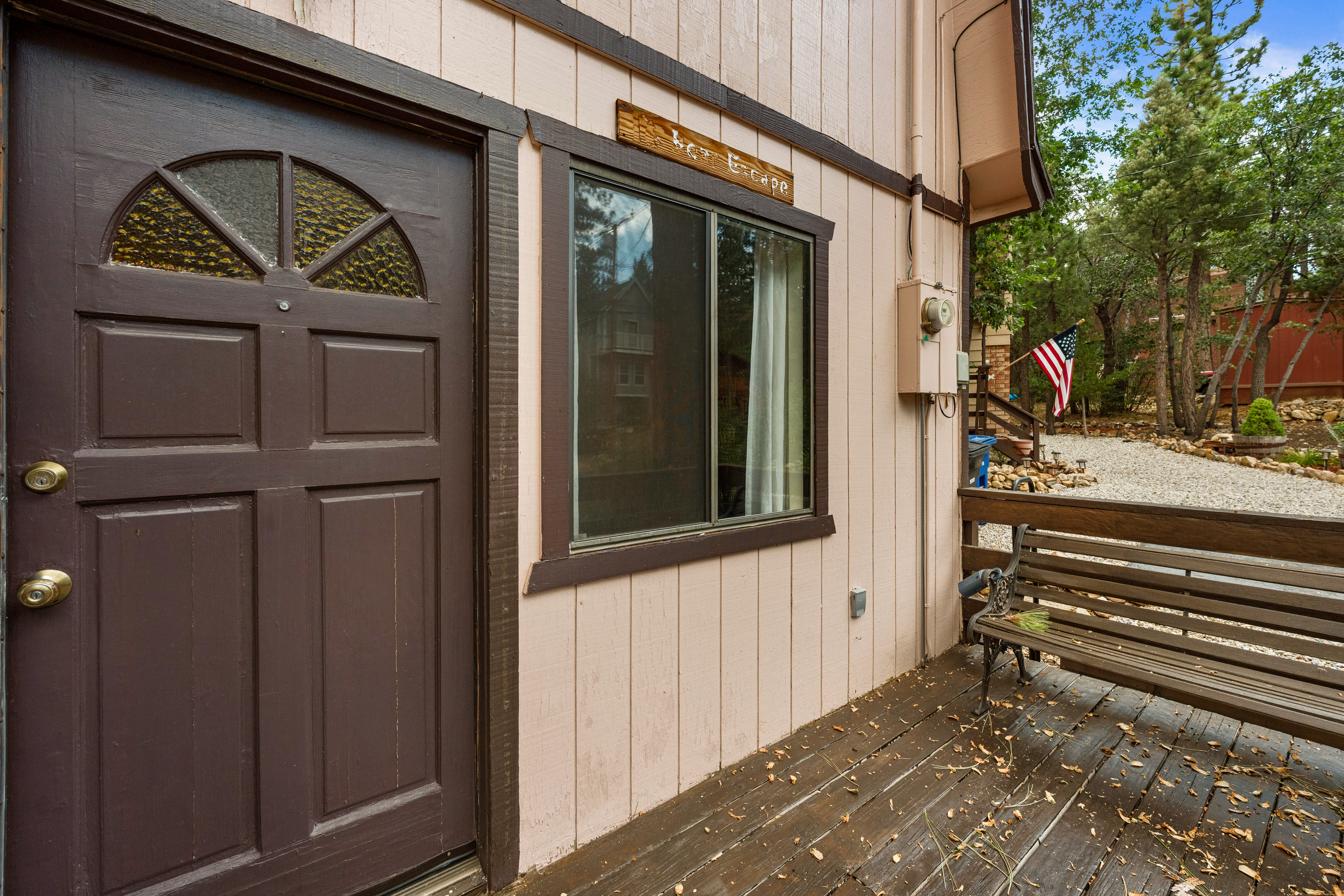  759 Spruce Lane, Sugarloaf, CA 92386 - 物件實景