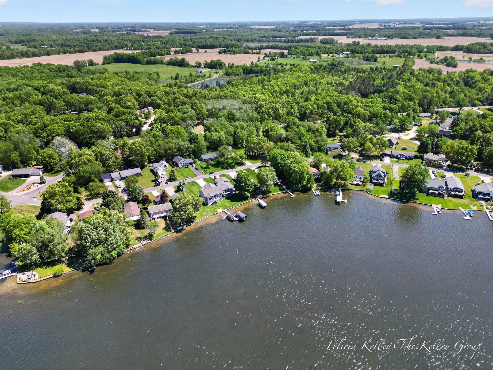 Howard City, Michigan, 49329, United States, 3 Bedrooms Bedrooms, ,1 BathroomBathrooms,Residential,For Sale,2048764
