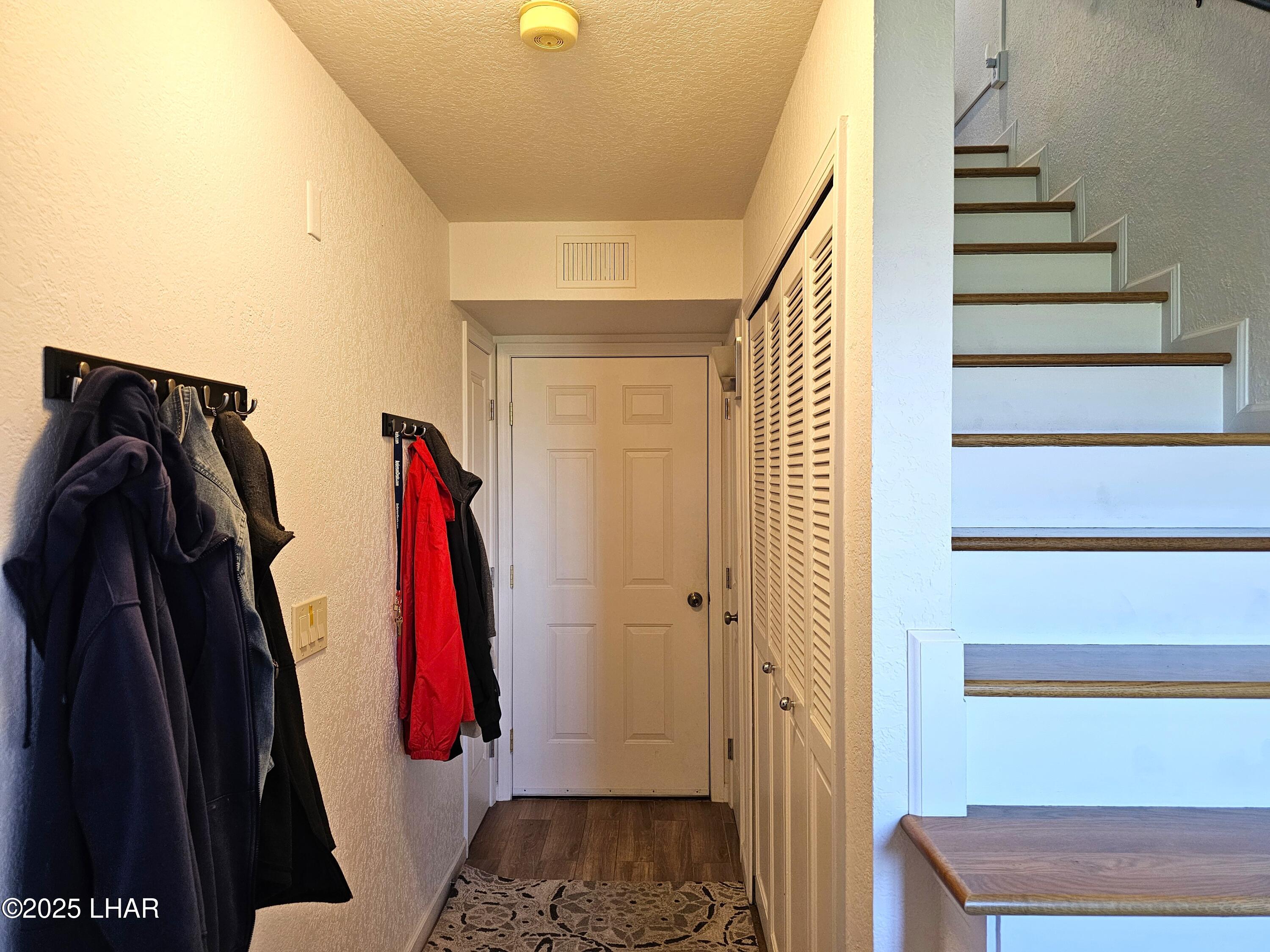 Lake Havasu City, Arizona, 86403, United States, 2 Bedrooms Bedrooms, ,3 BathroomsBathrooms,Residential,For Sale,2001999