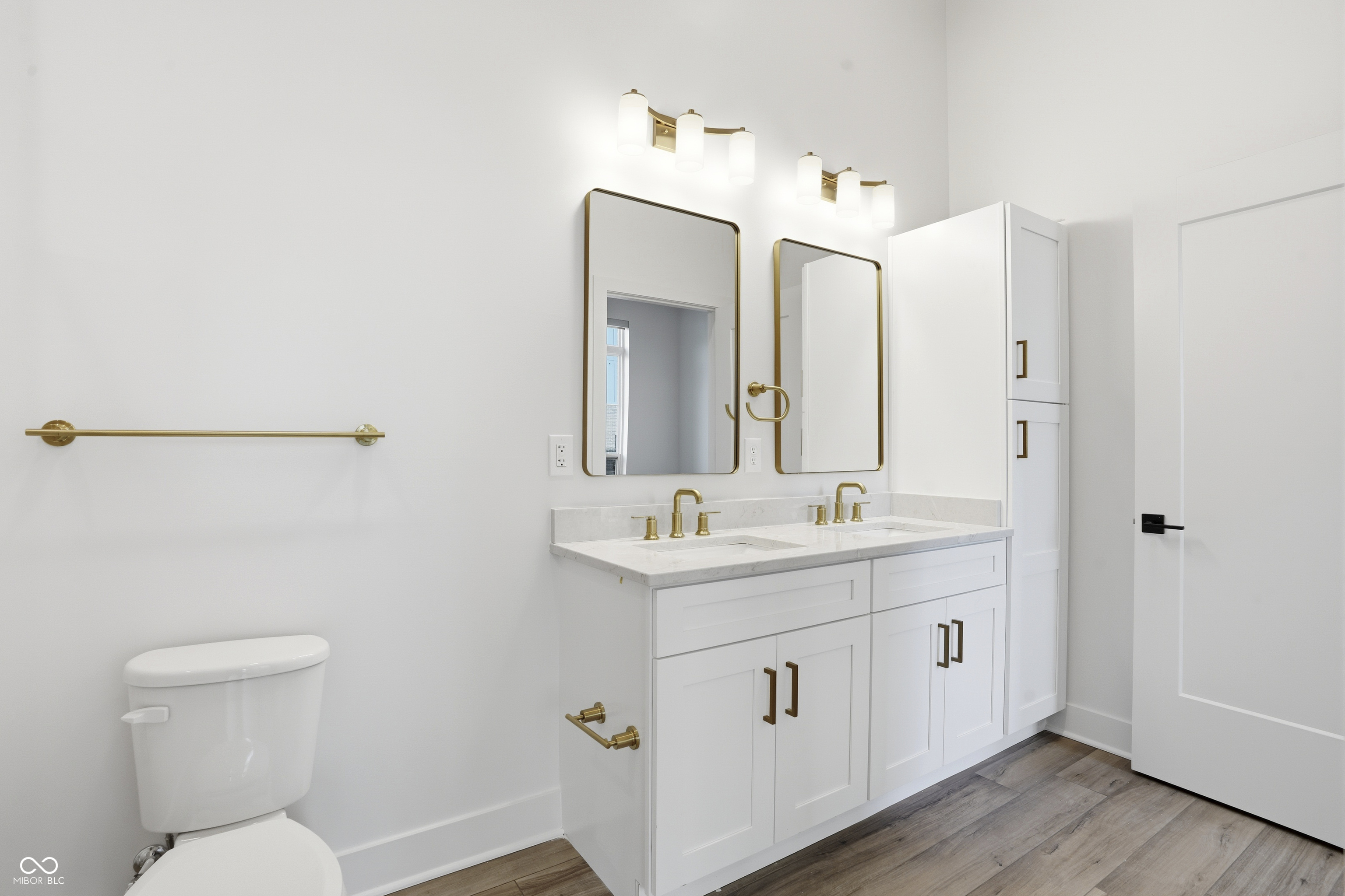 Carmel, Indiana, 46032, United States, 3 Bedrooms Bedrooms, ,3 BathroomsBathrooms,Residential,For Sale,2023630