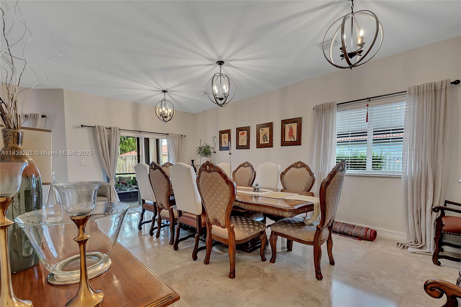 Miami, Florida, 33187, United States, 4 Bedrooms Bedrooms, ,3 BathroomsBathrooms,Residential,For Sale,1900896