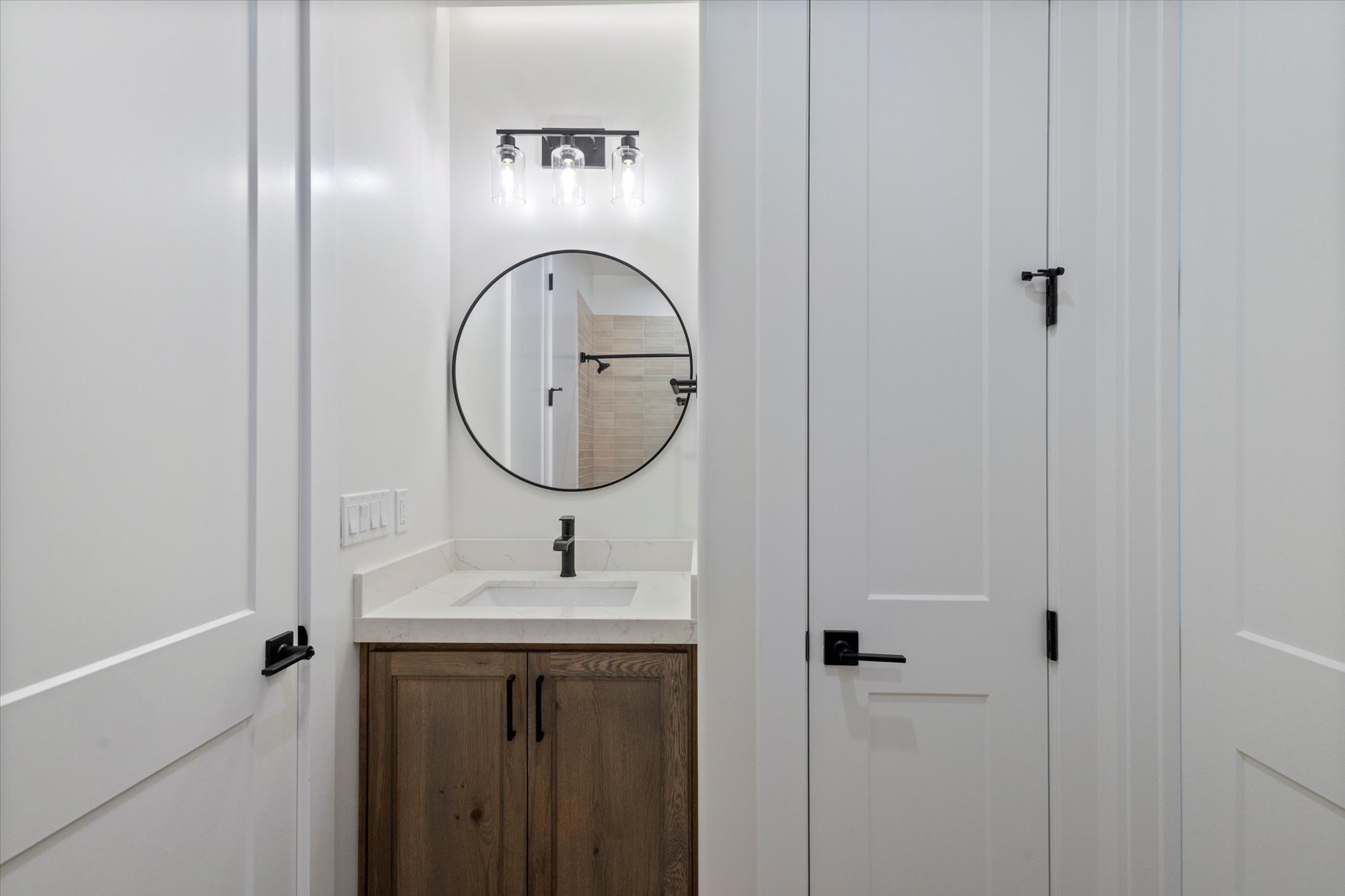 Heber, Utah, 84032, United States, 5 Bedrooms Bedrooms, ,3 BathroomsBathrooms,Residential,For Sale,1976197