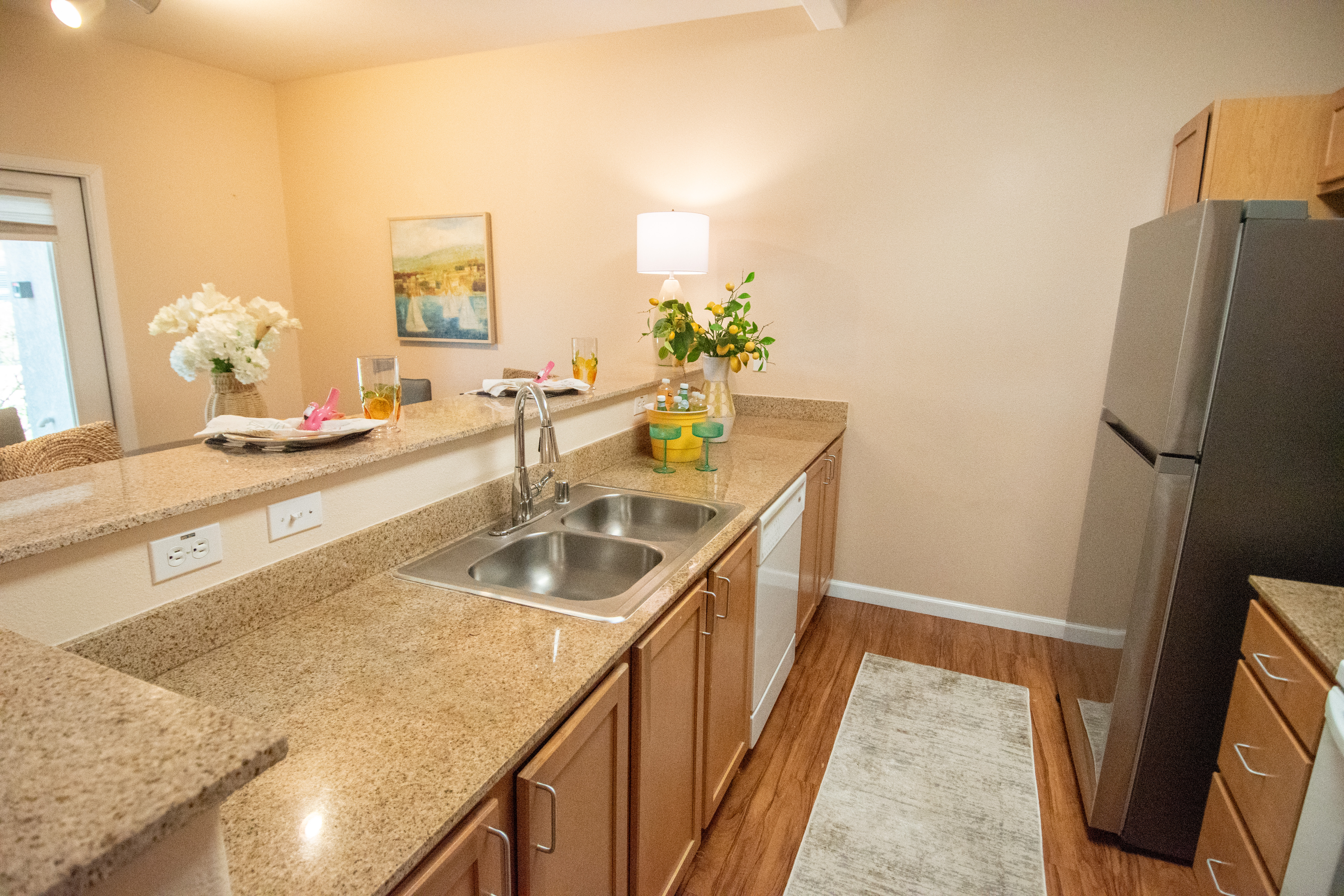  4200 East Commerce Way #2412, Sacramento, CA 95834 - 物件實景