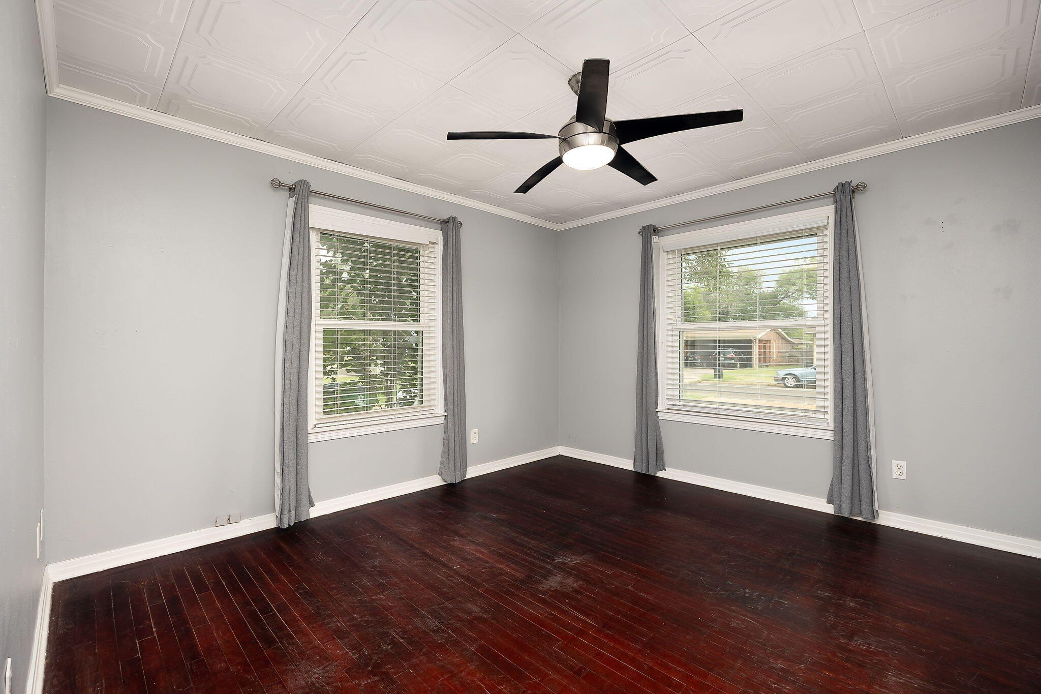 Yale Ave, San Angelo, TX 76904