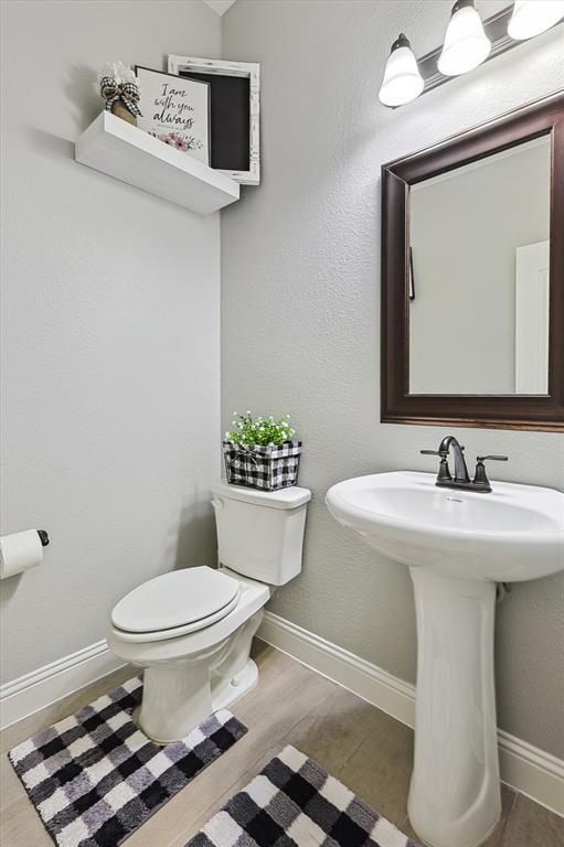 Midlothian, Texas, 76065, United States, 3 Bedrooms Bedrooms, ,3 BathroomsBathrooms,Residential,For Sale,1928080