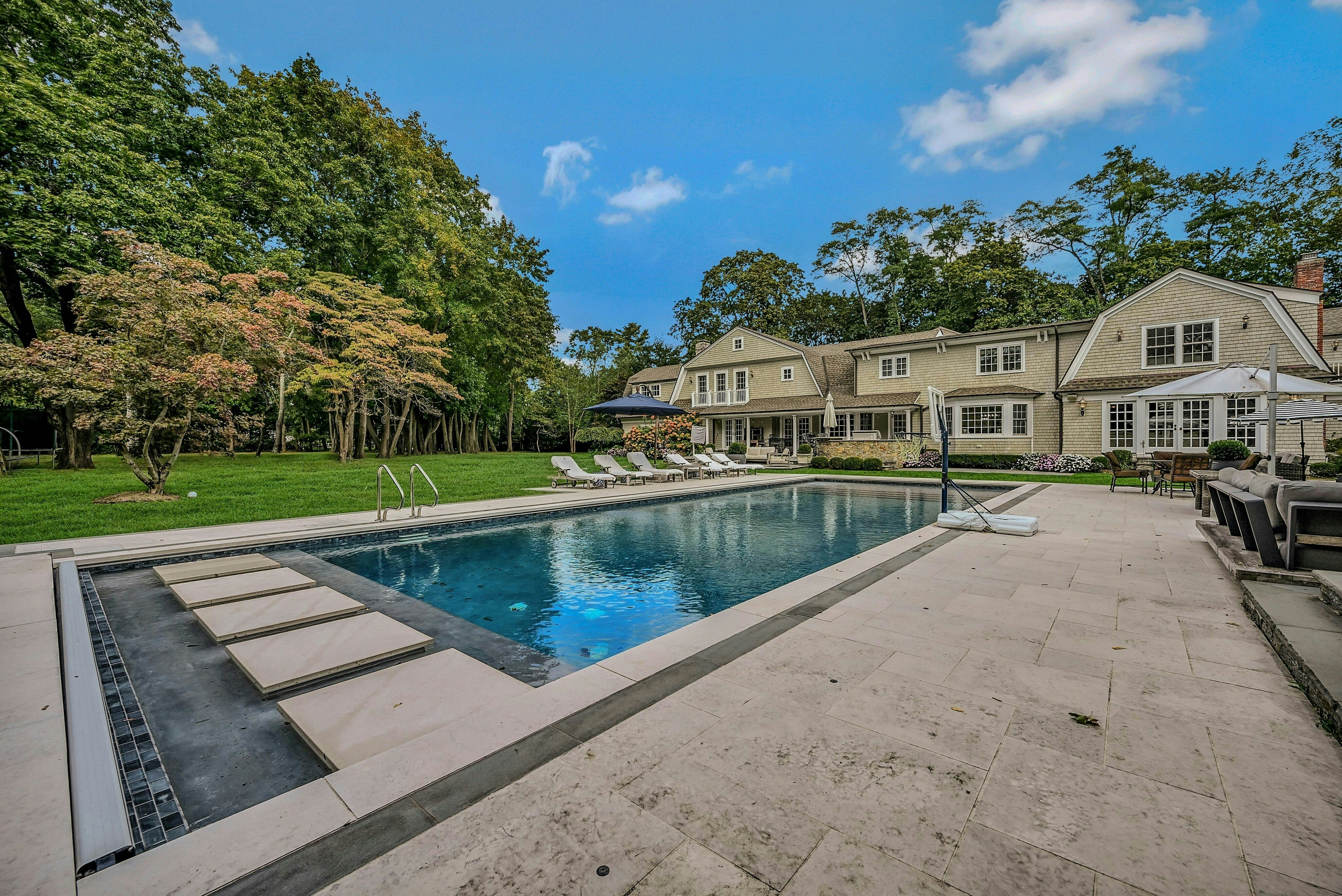 192 Burtis Lane, Muttontown, NY 11791 - 物件實景