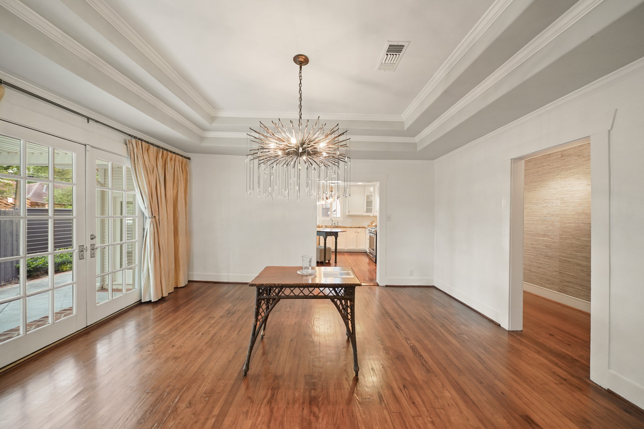 Houston, Texas, 77009, United States, 2 Bedrooms Bedrooms, ,2 BathroomsBathrooms,Residential,For Sale,2003490