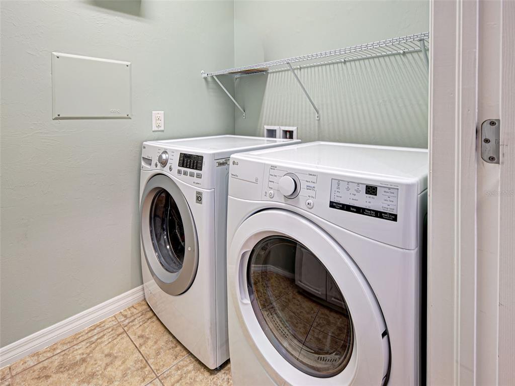 Venice, Florida, 34293, United States, 3 Bedrooms Bedrooms, ,2 BathroomsBathrooms,Residential,For Sale,1998250