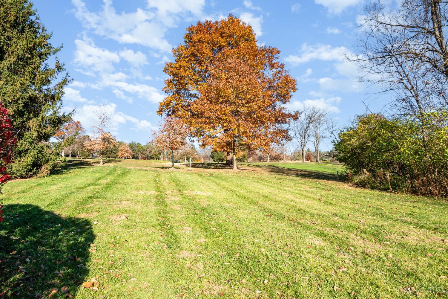 Blue Ash, Ohio, 45241, United States, 3 Bedrooms Bedrooms, ,3 BathroomsBathrooms,Residential,For Sale,2003391
