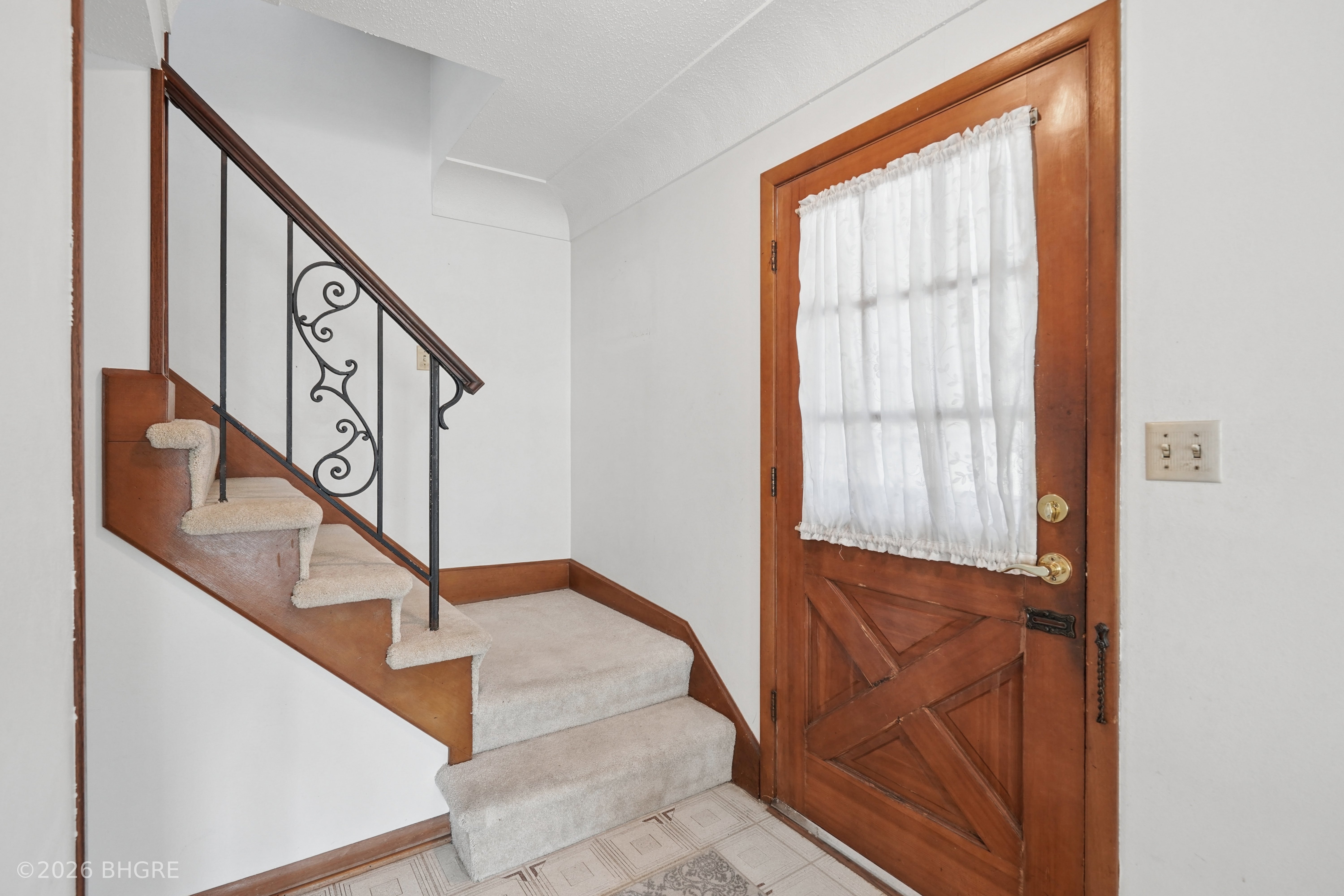 Robin Dr, Des Moines, IA 50322 #1