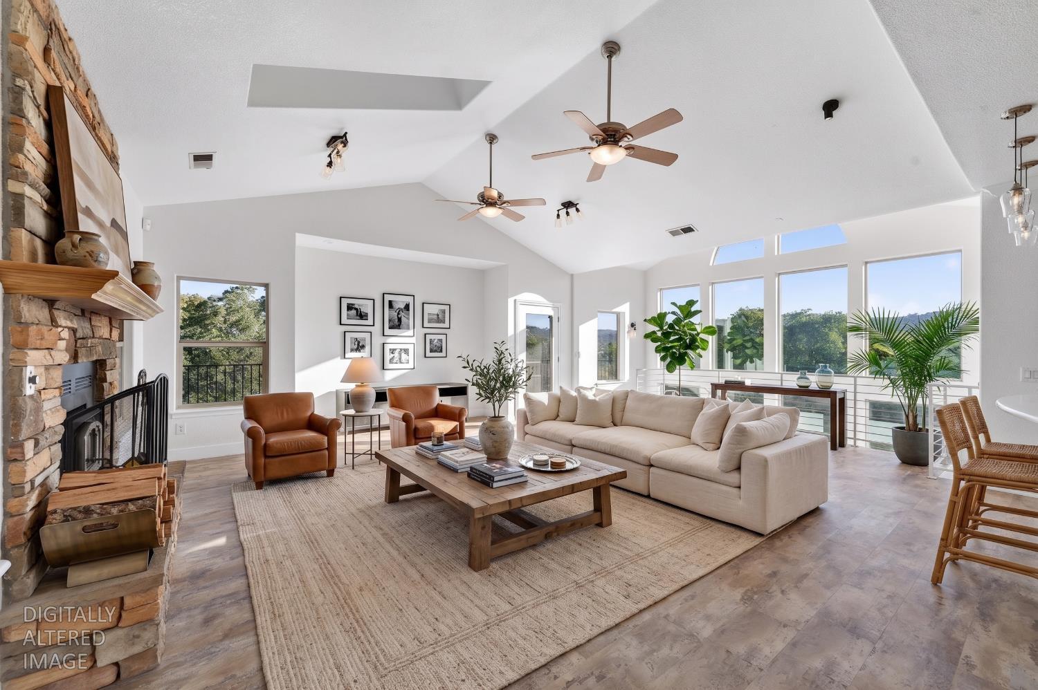 Browns Valley, California, 95918, United States, 2 Bedrooms Bedrooms, ,3 BathroomsBathrooms,Residential,For Sale,2030344