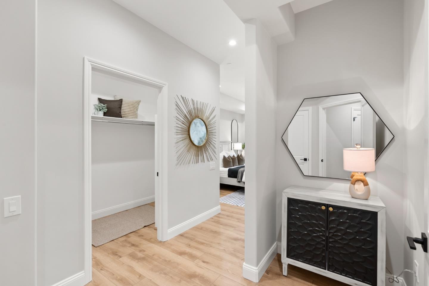 Palo Alto, California, 94306, United States, 2 Bedrooms Bedrooms, ,2 BathroomsBathrooms,Residential,For Sale,1992117