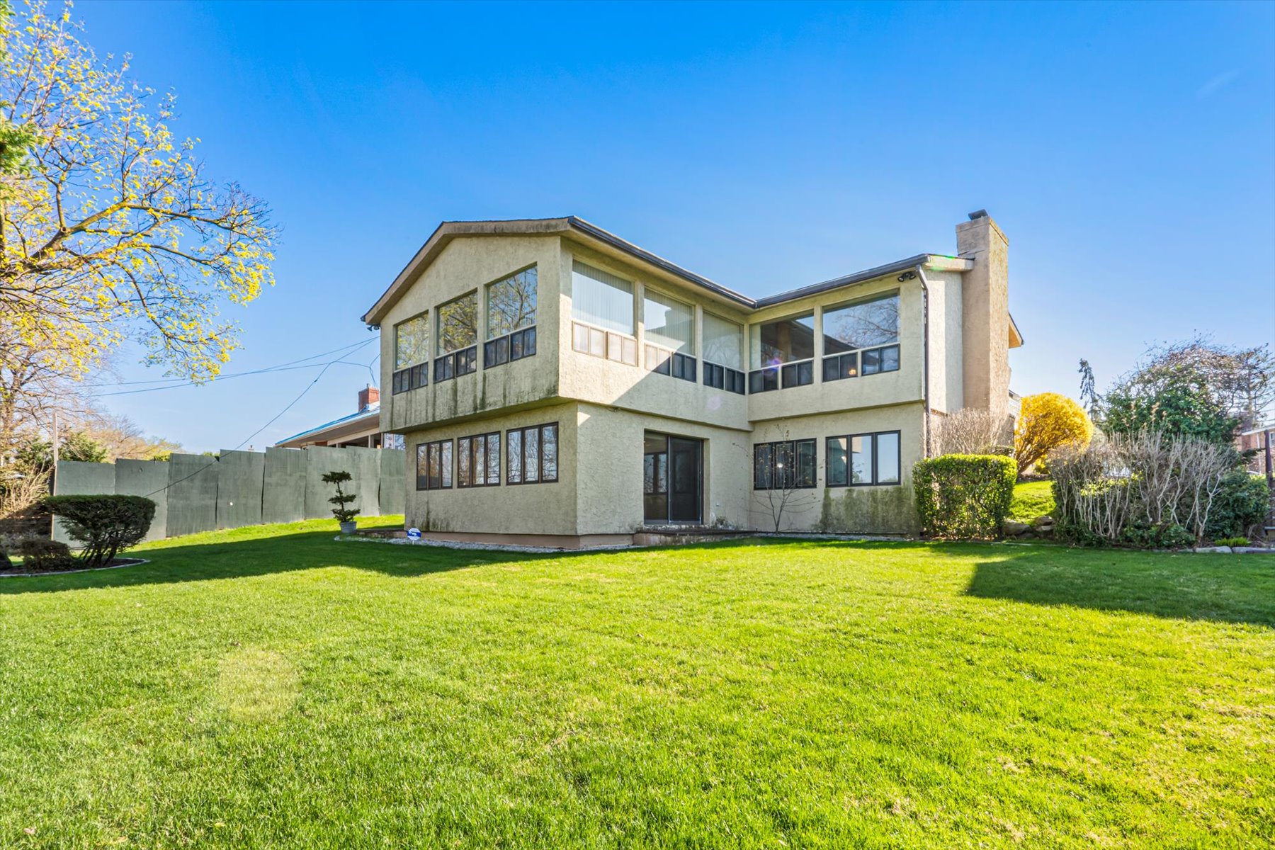  24-51 Little Neck Boulevard, Bayside, NY, 11360 - 物件實景