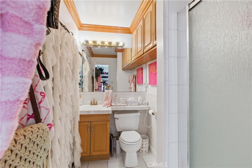 Simi Valley, California, 93063, United States, 3 Bedrooms Bedrooms, ,2 BathroomsBathrooms,Residential,For Sale,2006208