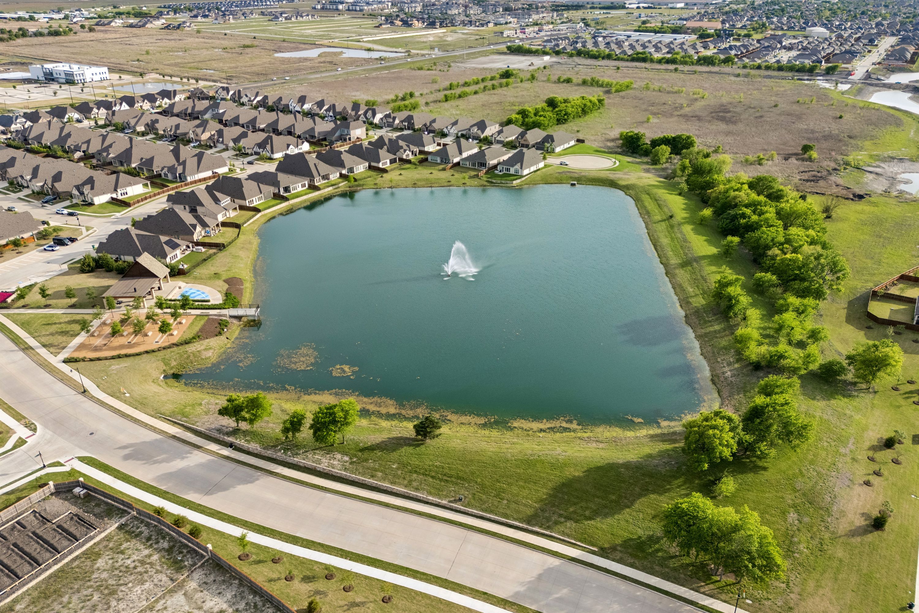  A Home That Connects You to Trail, Nature, and Everyday Ease - 物件實景