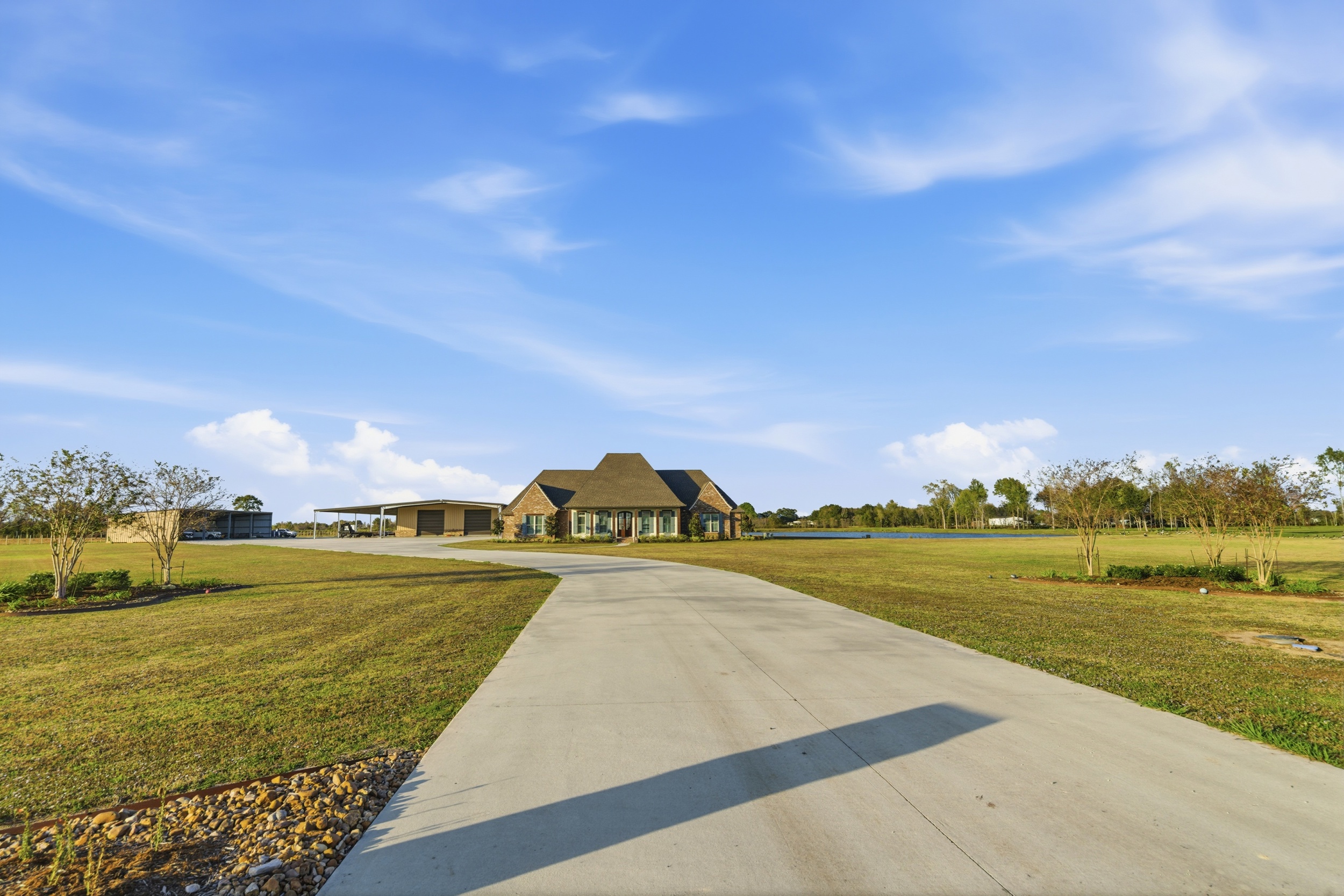 Scott, Louisiana, 70583, United States, 4 Bedrooms Bedrooms, ,3 BathroomsBathrooms,Residential,For Sale,2002633