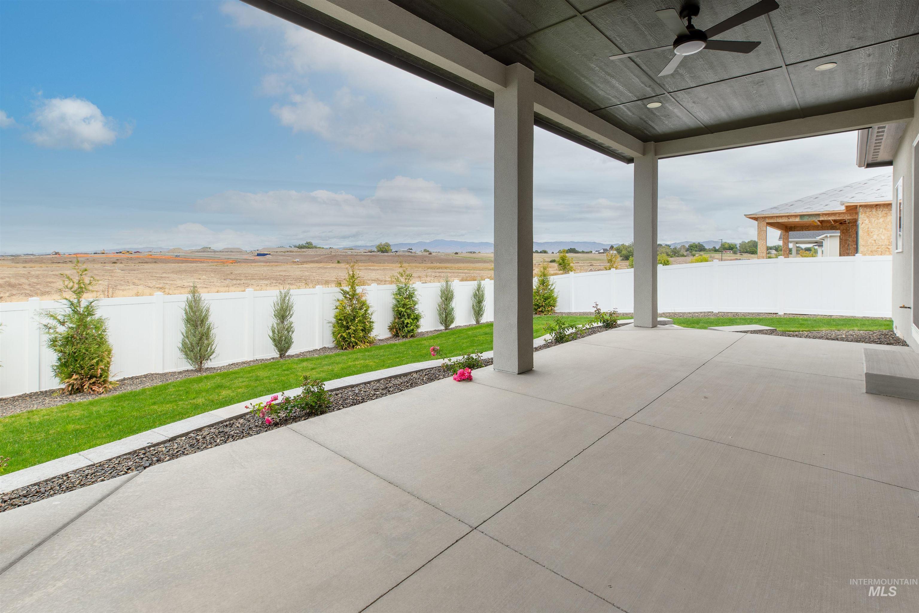 Meridian, Idaho, 83642, United States, 4 Bedrooms Bedrooms, ,3 BathroomsBathrooms,Residential,For Sale,1992156