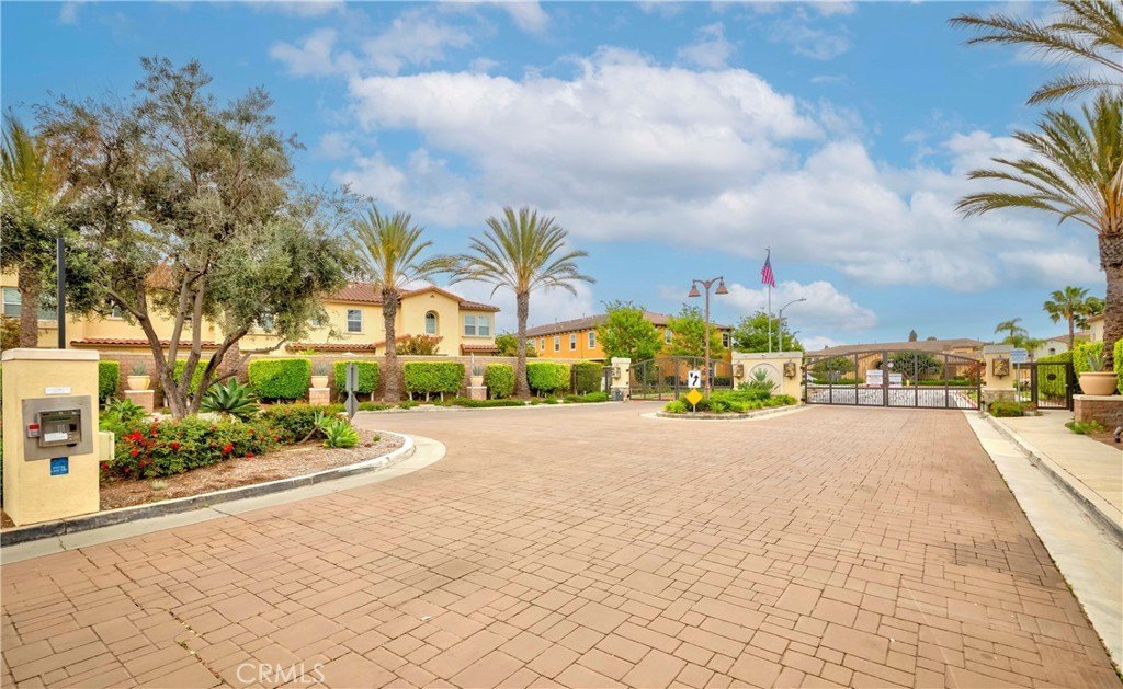 Santa Fe Springs, California, 90670, United States, 4 Bedrooms Bedrooms, ,3 BathroomsBathrooms,Residential,For Sale,1849059