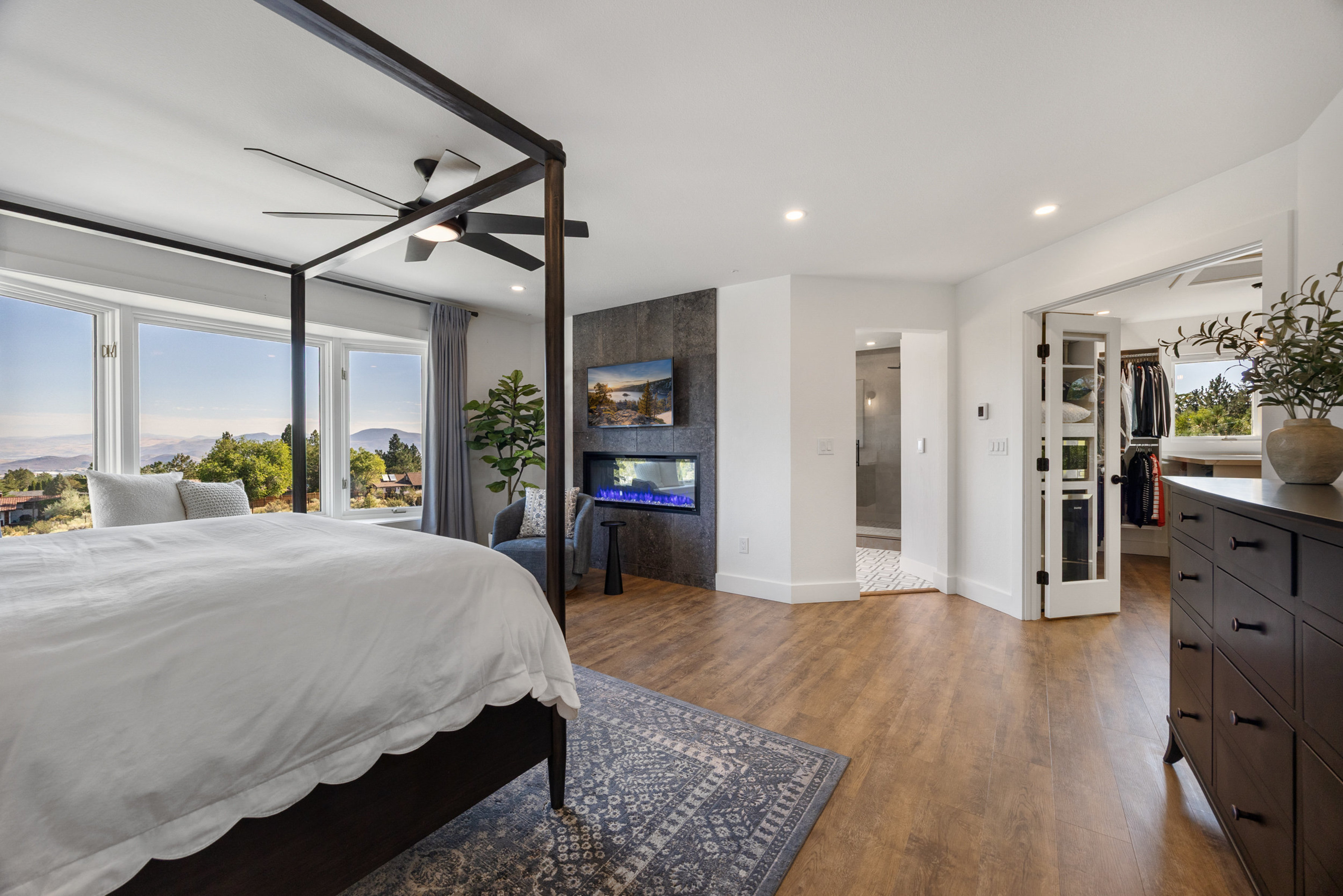  Expansive South West Luxury Ranch Style Estate with RV Garage & In-Law Quarters - 物件實景