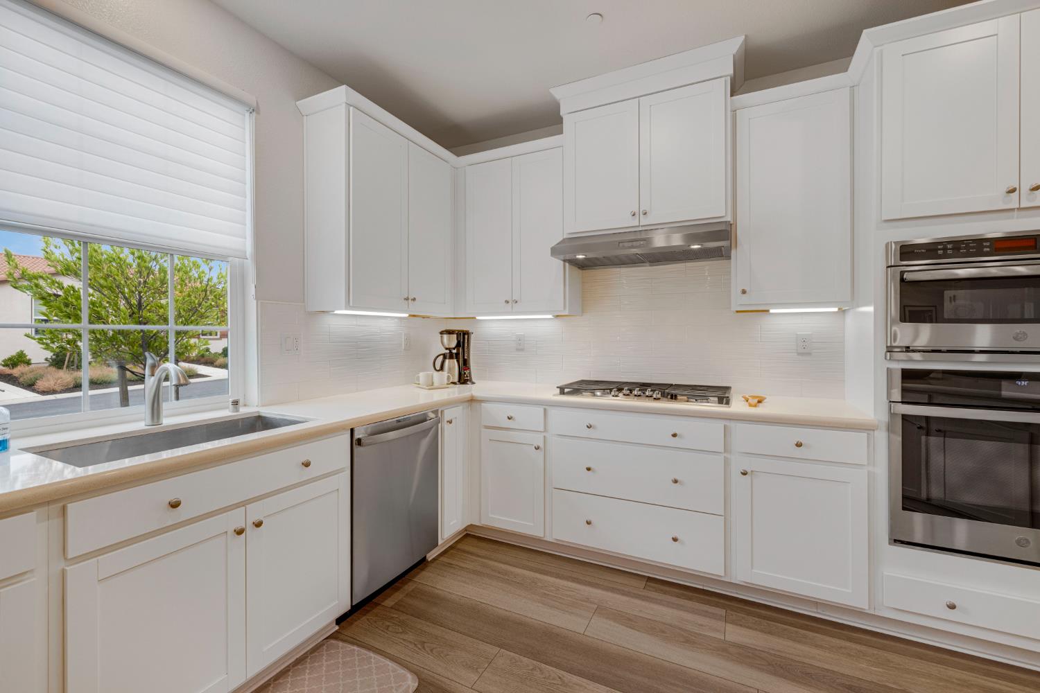 El Dorado Hills, California, 95762, United States, 2 Bedrooms Bedrooms, ,2 BathroomsBathrooms,Residential,For Sale,1999845