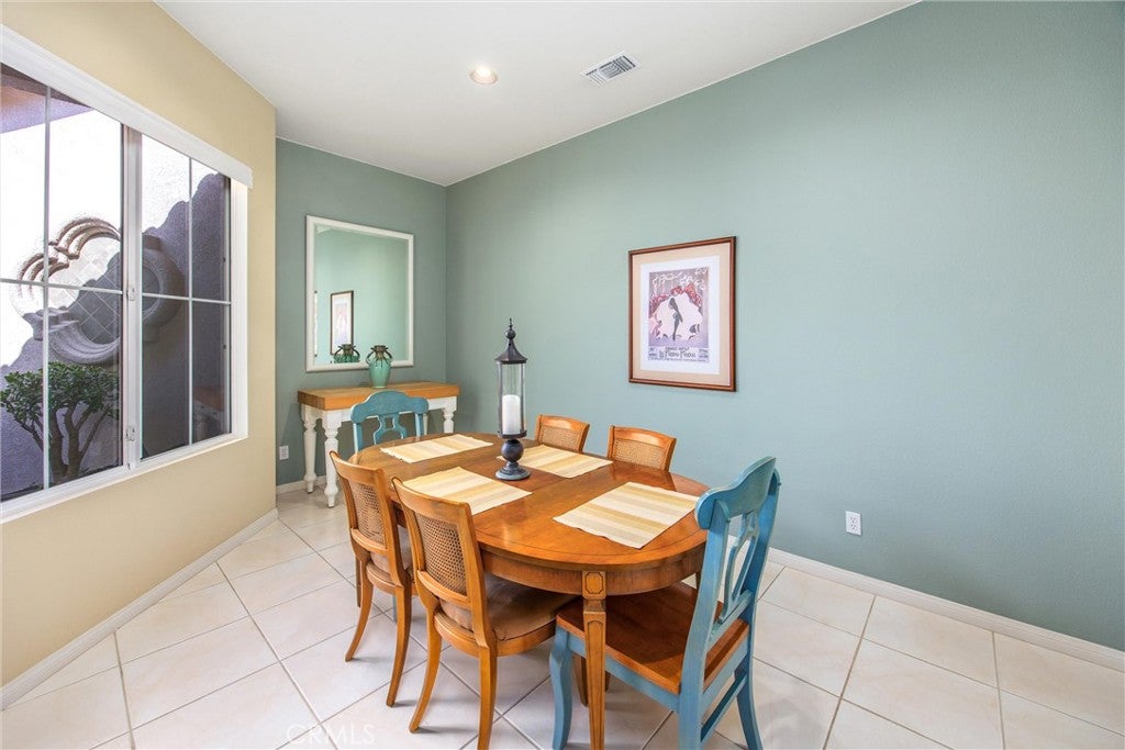 Banning, California, 92220, United States, 2 Bedrooms Bedrooms, ,3 BathroomsBathrooms,Residential,For Sale,1975532