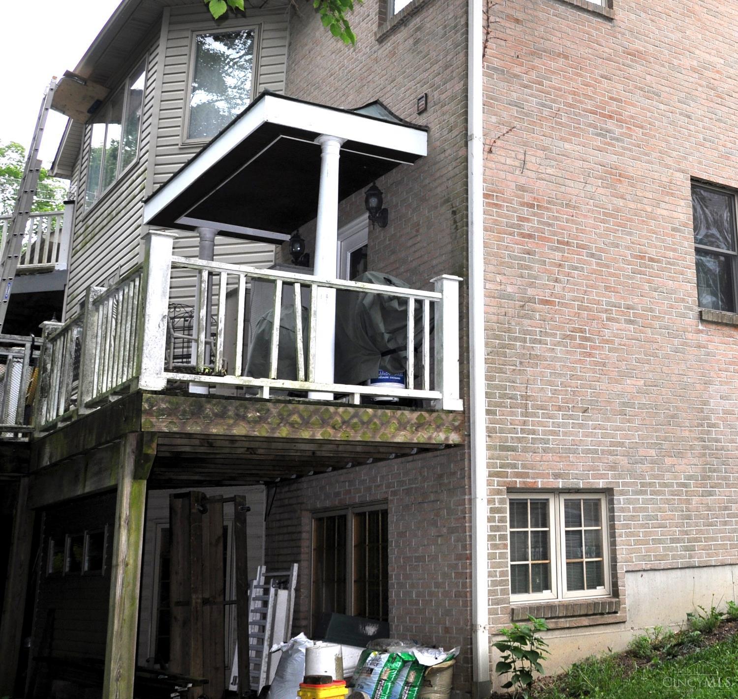 Montgomery, Ohio, 45242, United States, 5 Bedrooms Bedrooms, ,6 BathroomsBathrooms,Residential,For Sale,1914121