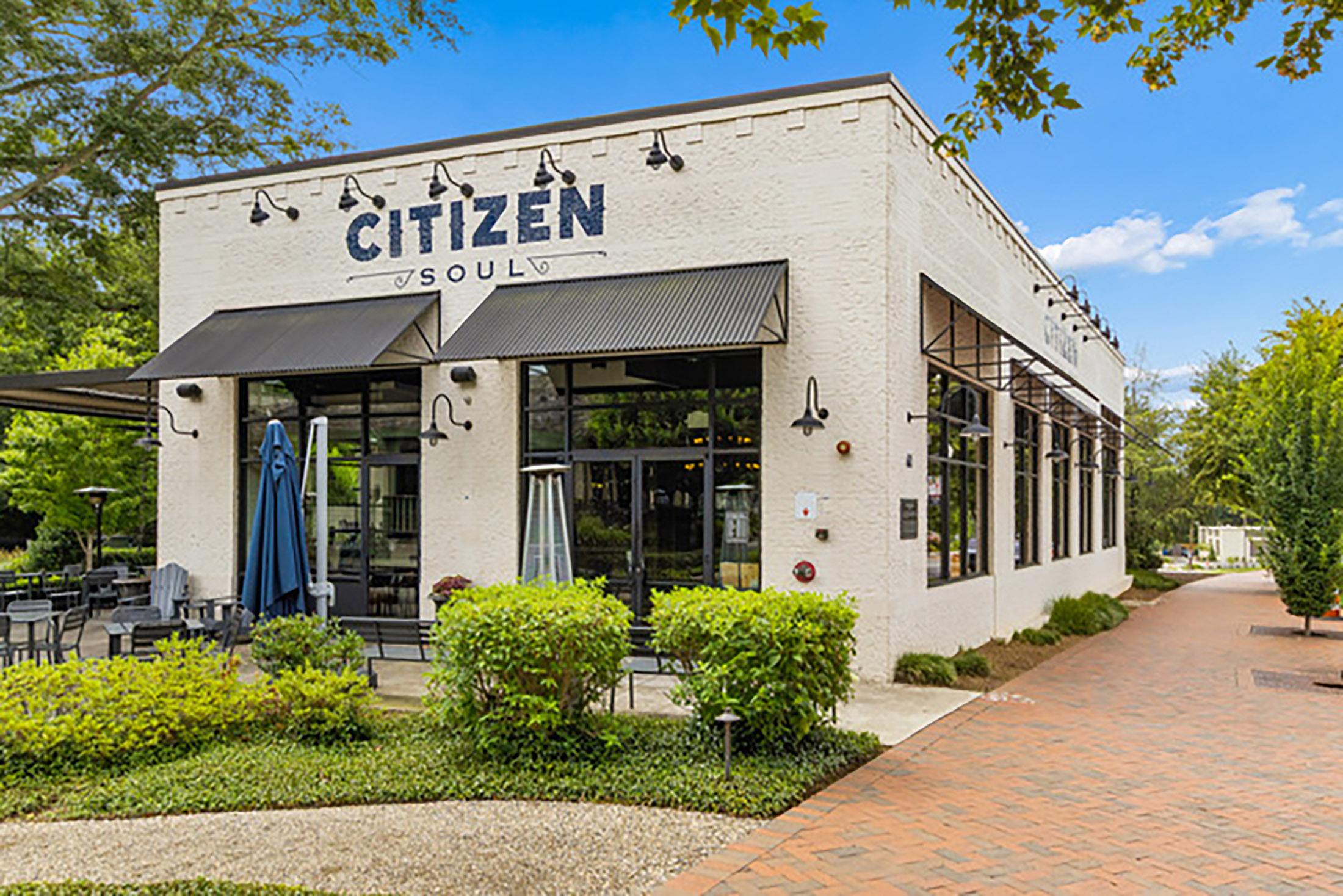  Extensively Renovated Home in the Heart of Downtown Alpharetta - 物件實景