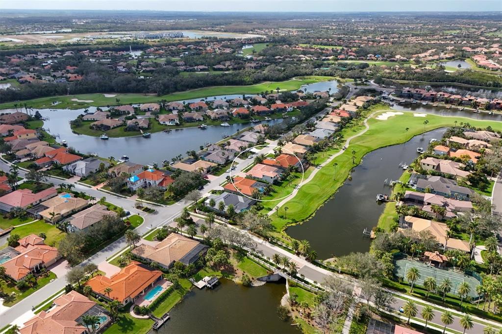 Bradenton, Florida, 34212, United States, 4 Bedrooms Bedrooms, ,3 BathroomsBathrooms,Residential,For Sale,1848553