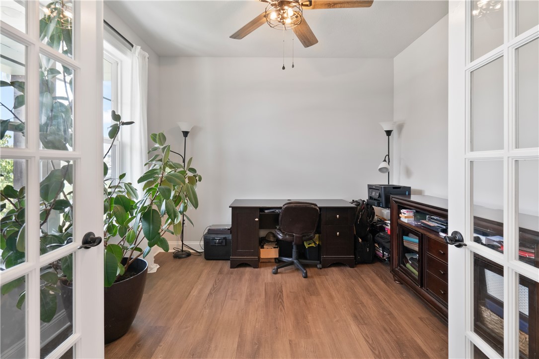North Strabane, Pennsylvania, 15330, United States, 4 Bedrooms Bedrooms, ,4 BathroomsBathrooms,Residential,For Sale,1940501