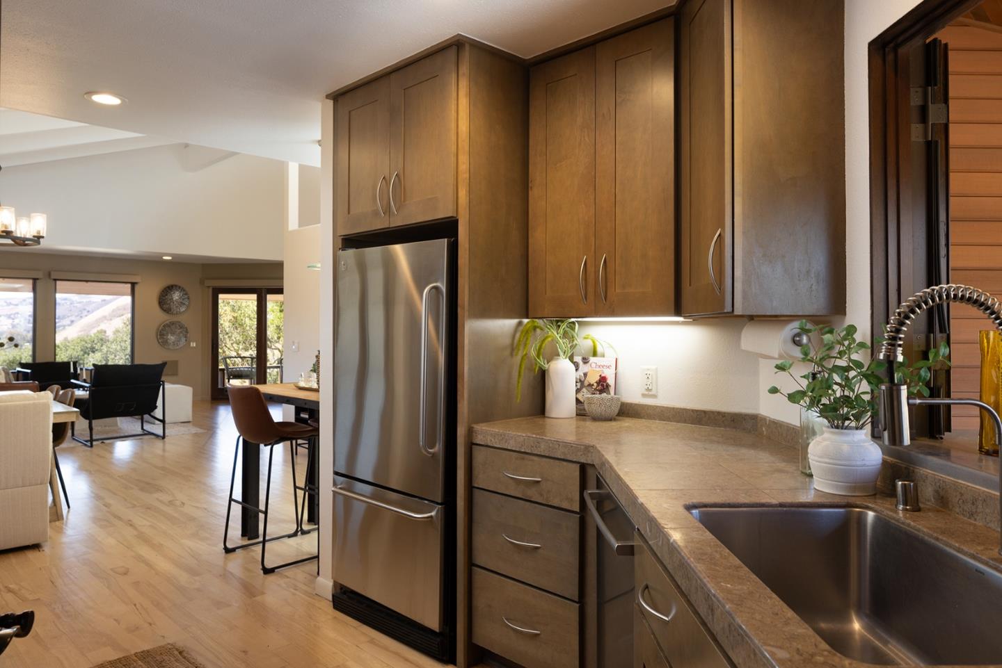Carmel Valley, California, 93924, United States, 2 Bedrooms Bedrooms, ,2 BathroomsBathrooms,Residential,For Sale,1907562