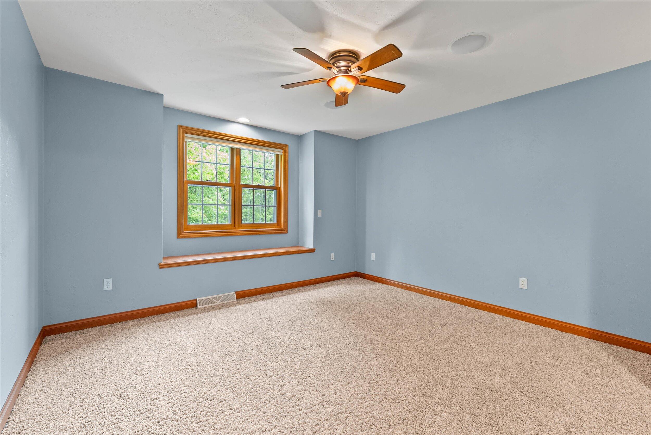 West Bend, Wisconsin, 53095, United States, 4 Bedrooms Bedrooms, ,4 BathroomsBathrooms,Residential,For Sale,1847652