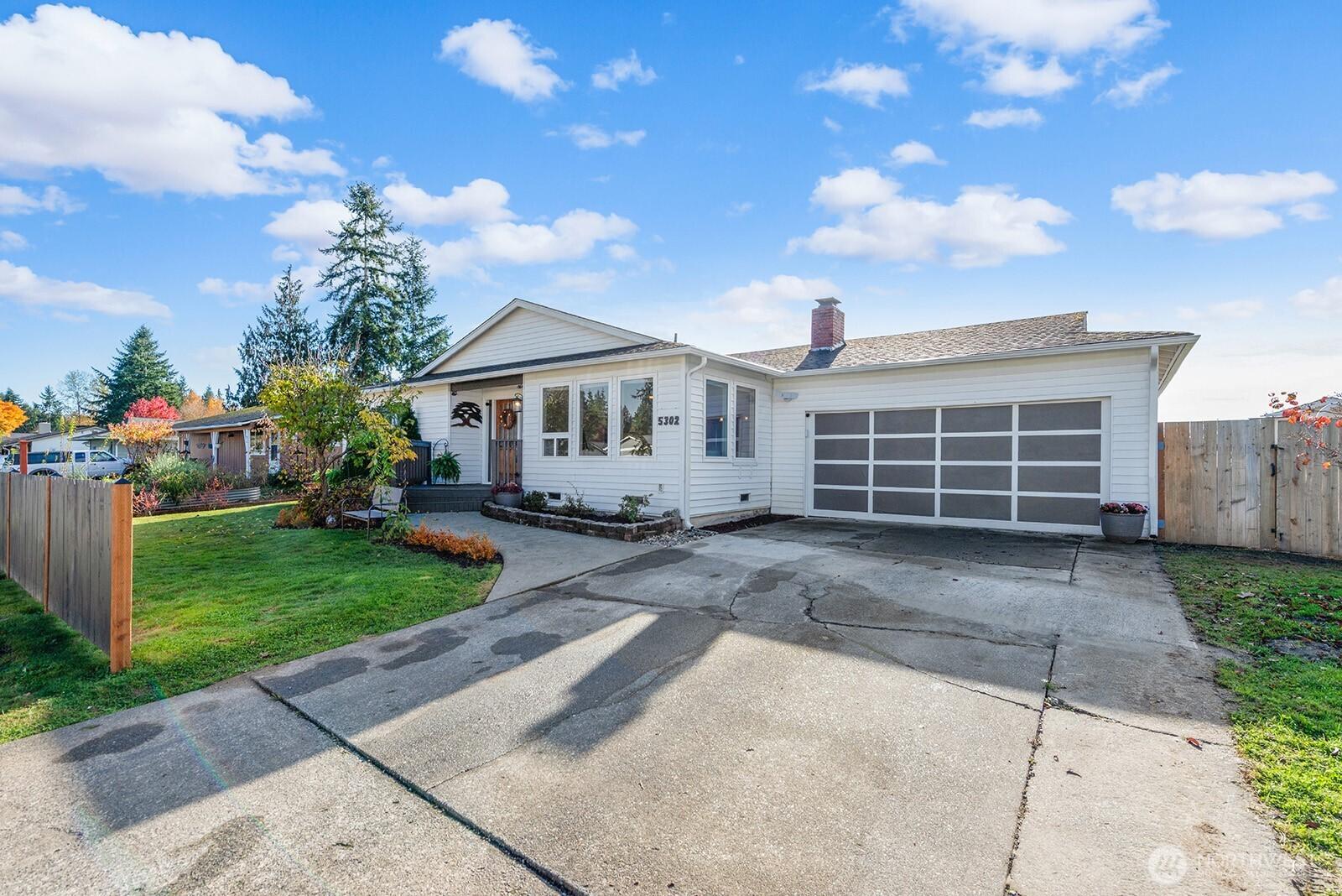 MARYSVILLE, Washington, 98271, United States, 3 Bedrooms Bedrooms, ,1 BathroomBathrooms,Residential,For Sale,1989139