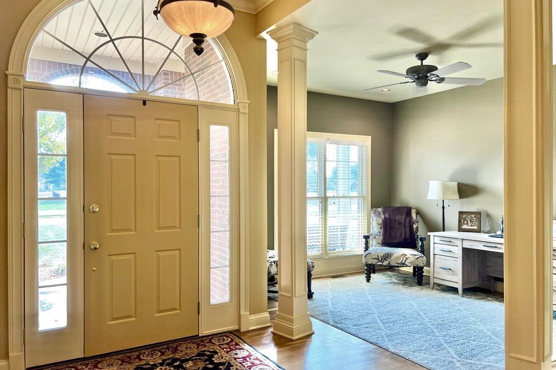 Franklin, Kentucky, 42134, United States, 4 Bedrooms Bedrooms, ,3 BathroomsBathrooms,Residential,For Sale,1941979