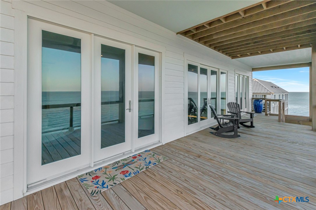 Port O'Connor, Texas, 77982, United States, 4 Bedrooms Bedrooms, ,5 BathroomsBathrooms,Residential,For Sale,1892041