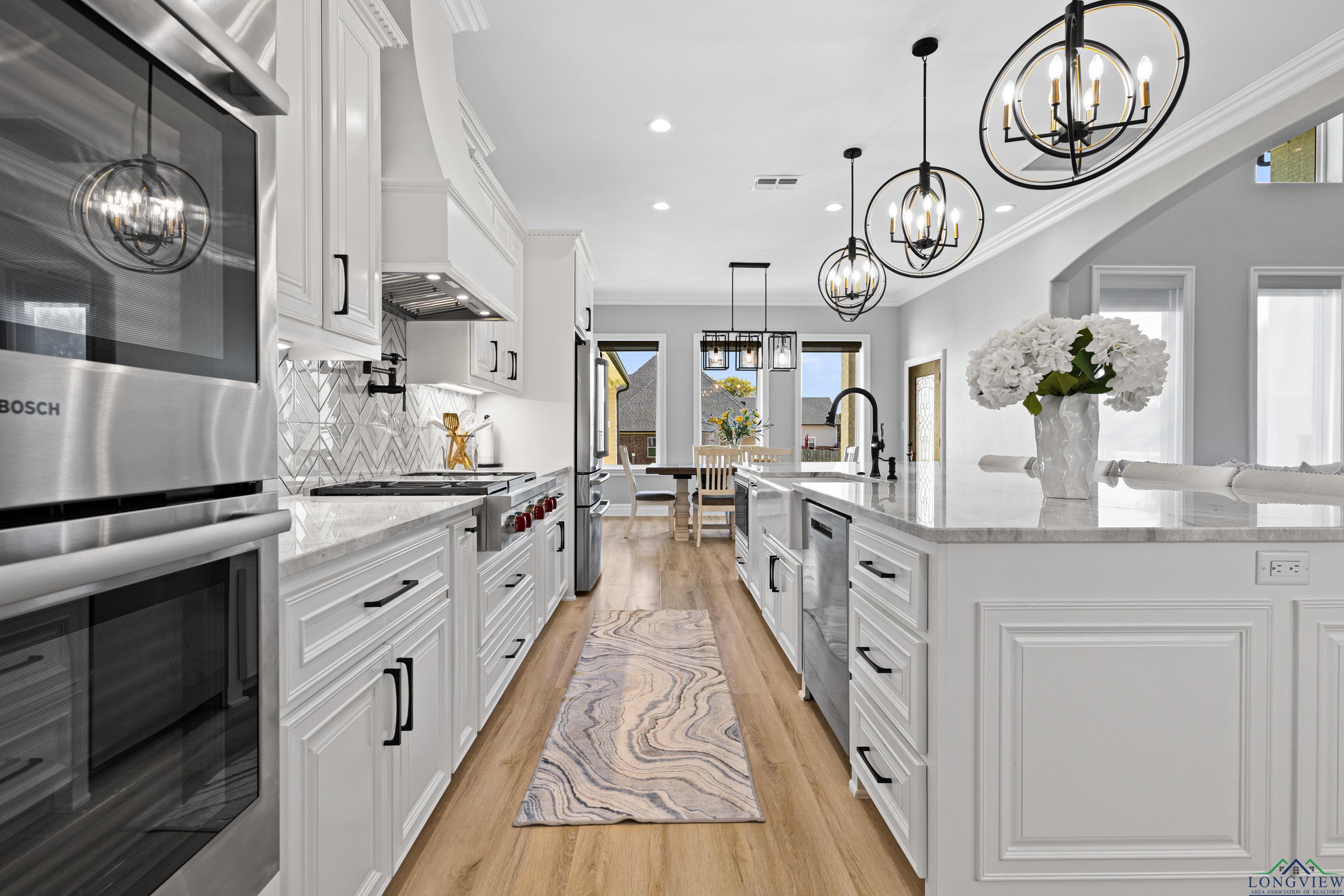 Tatum, Texas, 75691, United States, 6 Bedrooms Bedrooms, ,5 BathroomsBathrooms,Residential,For Sale,1967994