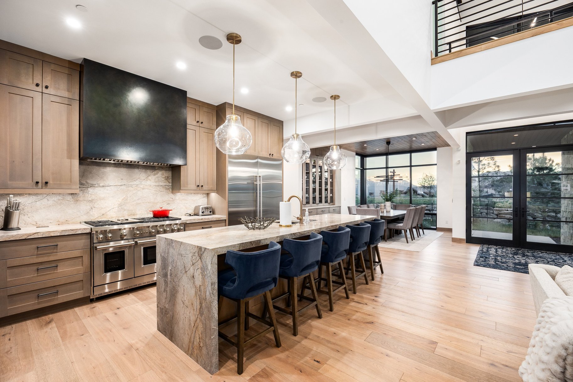  New Mountain Contemporary Home on Rare Double Lot with Timp Views - 物件實景