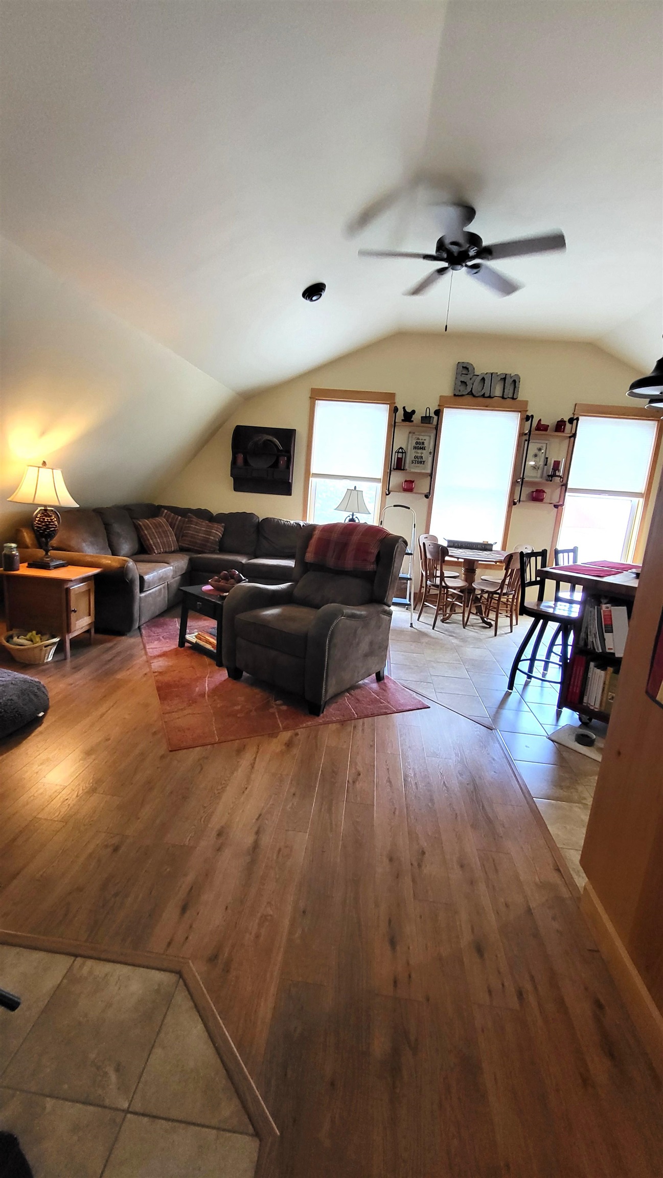 Richland Center, Wisconsin, 53581, United States, 1 Bedroom Bedrooms, ,2 BathroomsBathrooms,Residential,For Sale,2037318