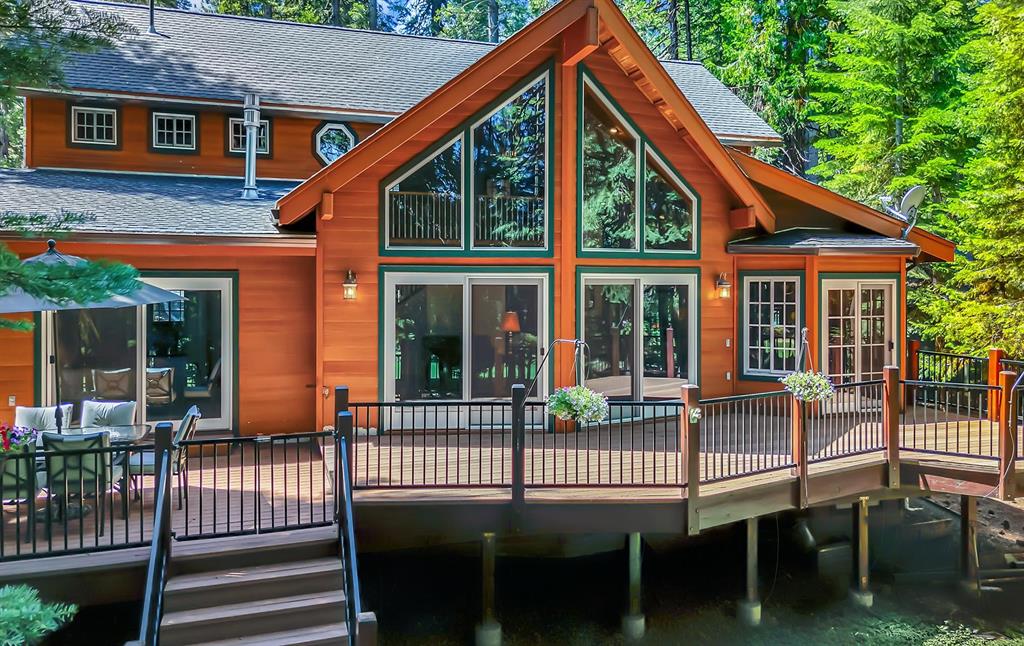 Lake Almanor West, California, 96020, United States, 4 Bedrooms Bedrooms, ,4 BathroomsBathrooms,Residential,For Sale,1907514