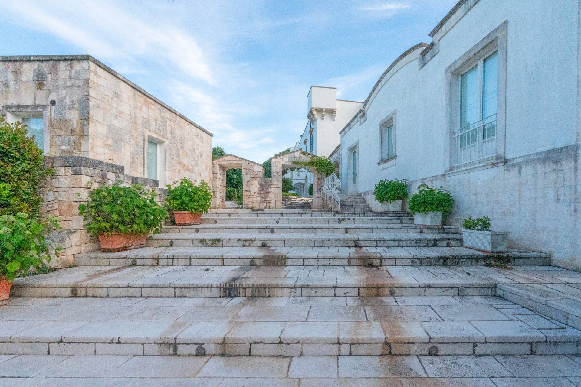 Martina Franca, Taranto, 74015, IT, 9 Bedrooms Bedrooms, ,12 BathroomsBathrooms,Residential,For Sale,1947823