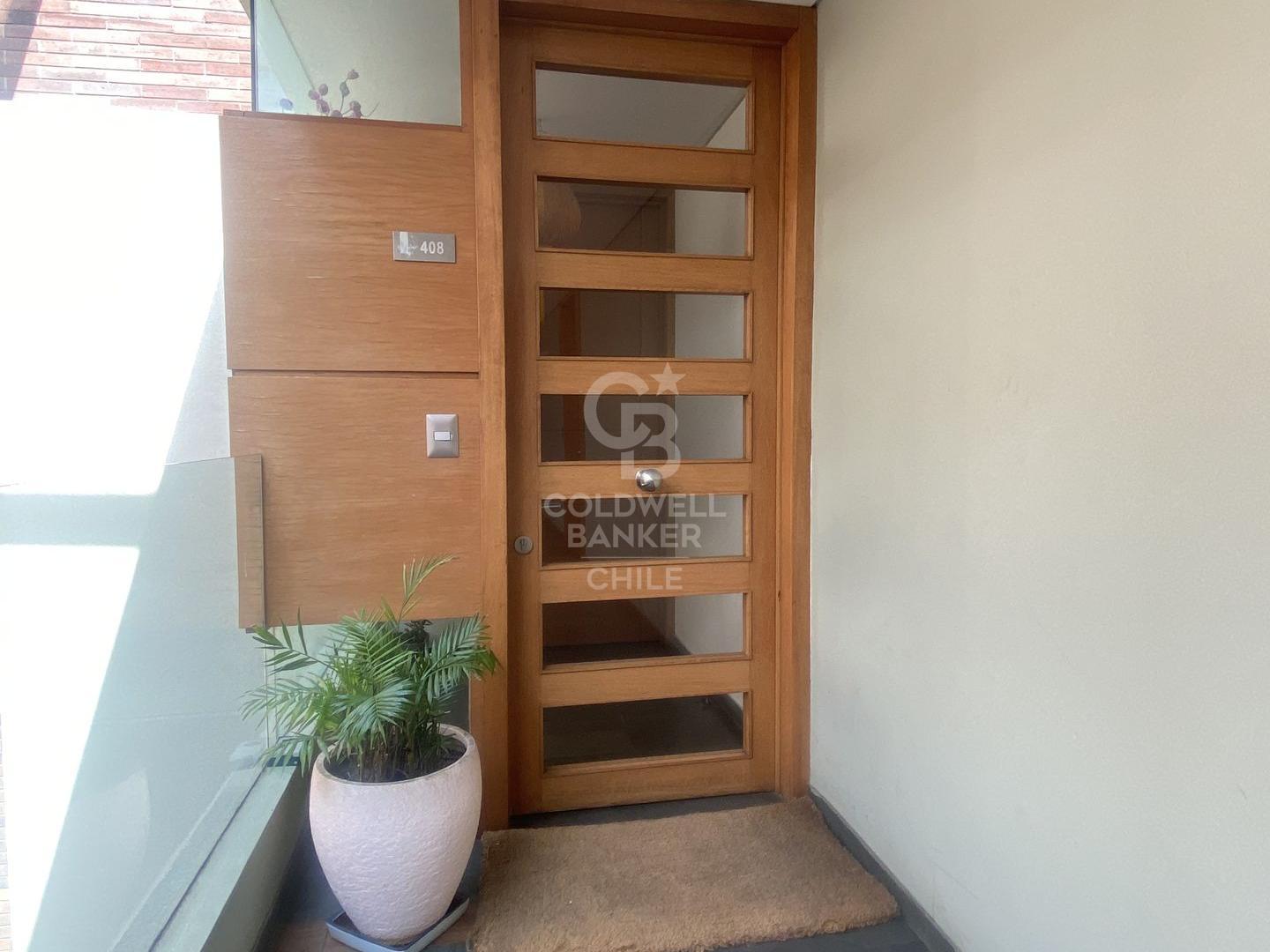 Lo Barnechea, Chile, 4 Bedrooms Bedrooms, ,3 BathroomsBathrooms,Residential,For Sale,1963755